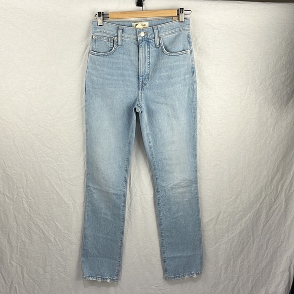 Madewell 25 Tall Slim Demi-Boot Jeans in Bellmeade Wash - Picture 7 of 9